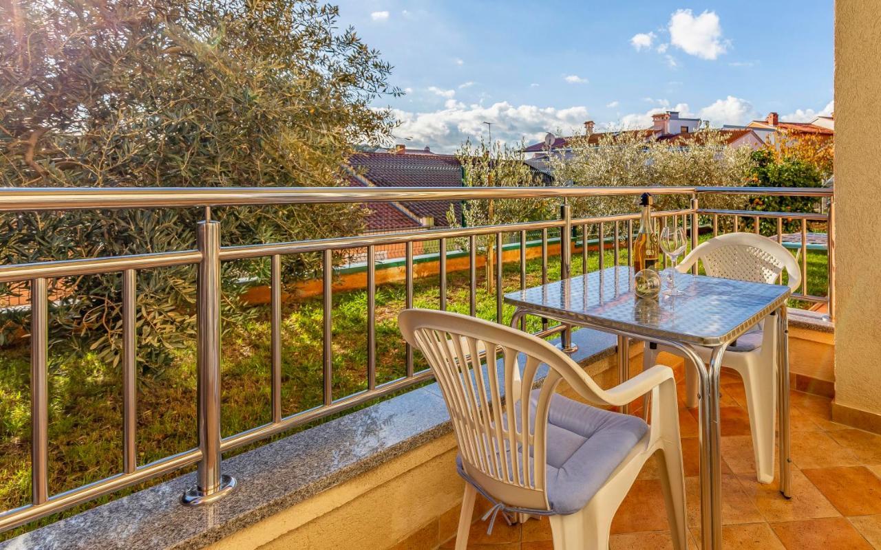 Istriensonne - Apartments Veruda Mit Grillterrasse Pula Exterior foto