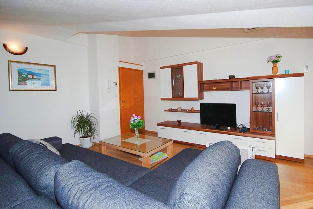 Istriensonne - Apartments Veruda Mit Grillterrasse Pula Exterior foto